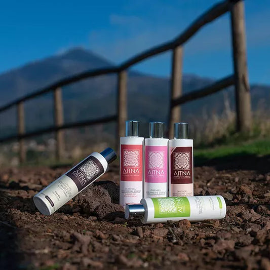 AITNA VOLCANIC ESSENCE Bath Shower Citrus and Sandal | 200ml