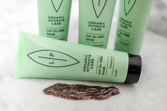 LIP Organic Intimate Care Gel-To-Milk Scrub Coconut | 50ml