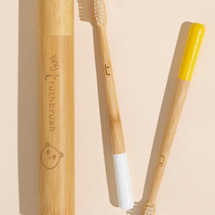 TRUTHBRUSH Beautiful Tiny Bamboo Travel Case