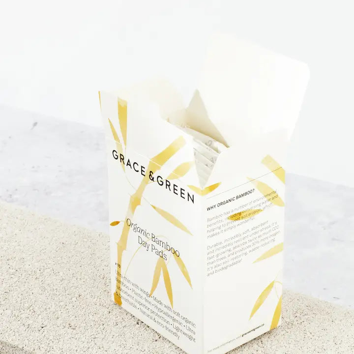 GRACE & GREEN Organic Bamboo Day Pads with Wings