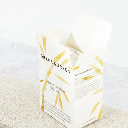 GRACE & GREEN Organic Bamboo Day Pads with Wings