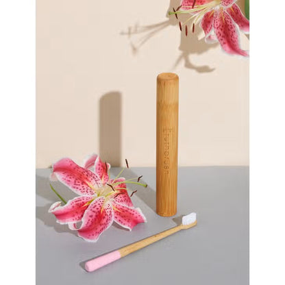 TRUTHBRUSH  Beautiful Bamboo Travel Case