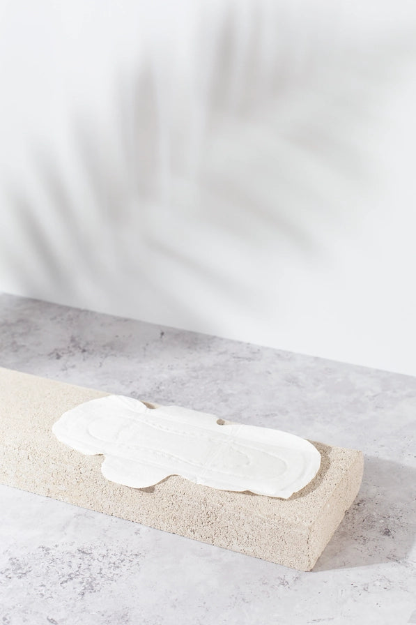GRACE & GREEN Organic Bamboo Day Pads with Wings