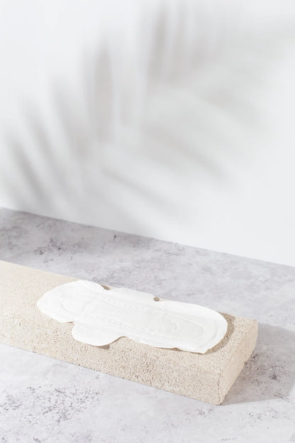 GRACE & GREEN Organic Bamboo Day Pads with Wings