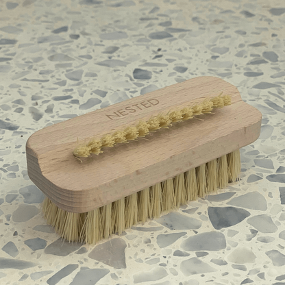 NESTED Brush for Nails and Hands- Tampico