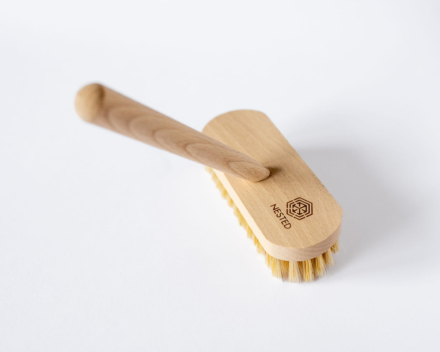 NESTED Brush for Cleaning the Bathtube after SPA Treatments
