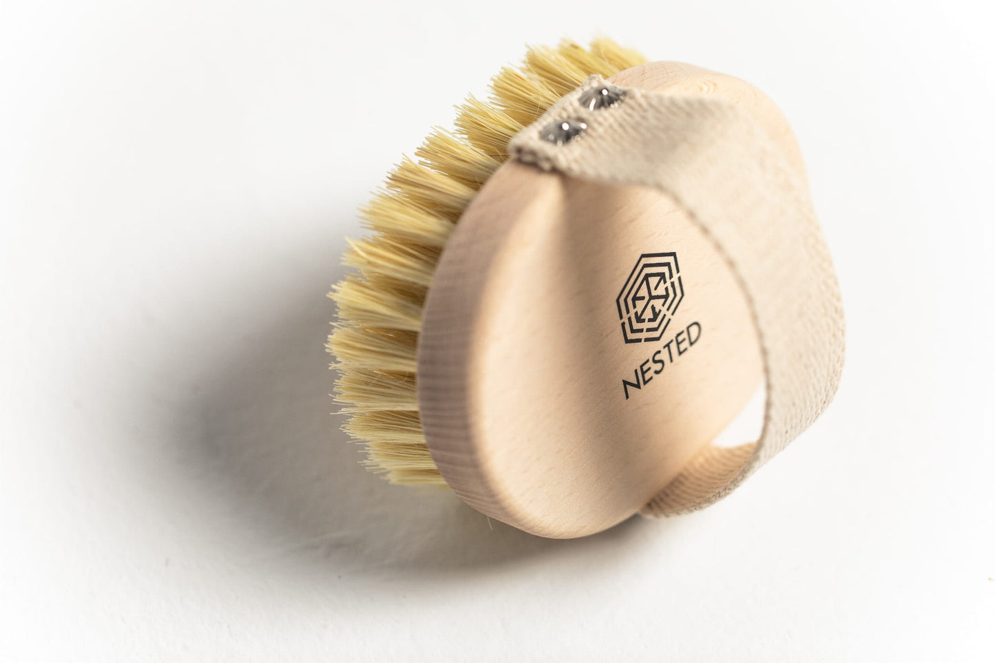 NESTED Tampico Body Brush - Beige Handle