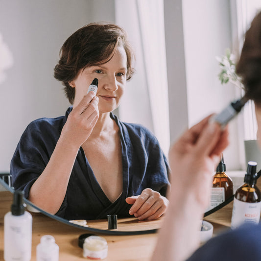 IOSSI Vitamin Cocktail. Night Eye Serum with Retinol, Vitamin E and C | 10 ml Best Before April 2024